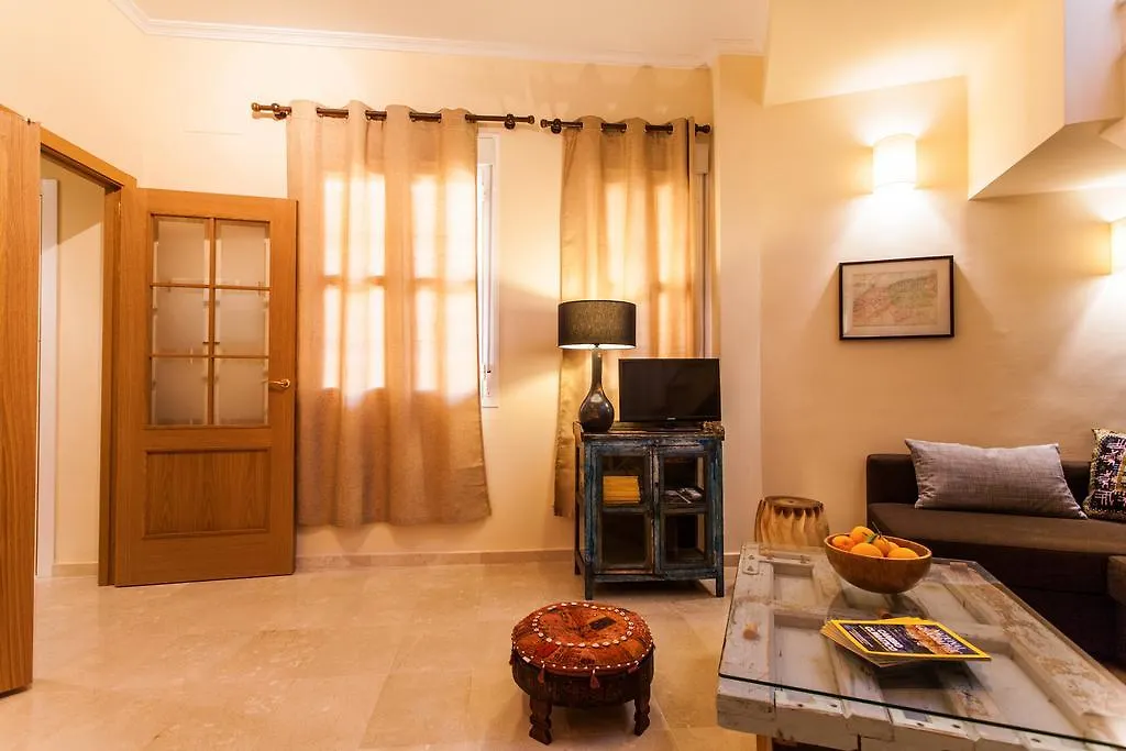 Bedouin Chic Rooftop - Space Maison Apartments Seville