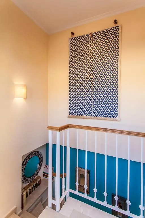 Bedouin Chic Rooftop - Space Maison Apartments Seville